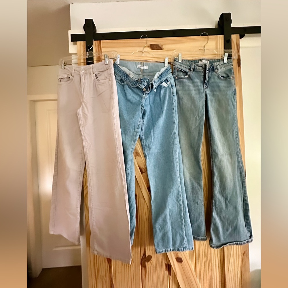 ⚠️$25 EACH⚠️GARAGE JEANS : light purple jeans : 0, blue jeans : 00